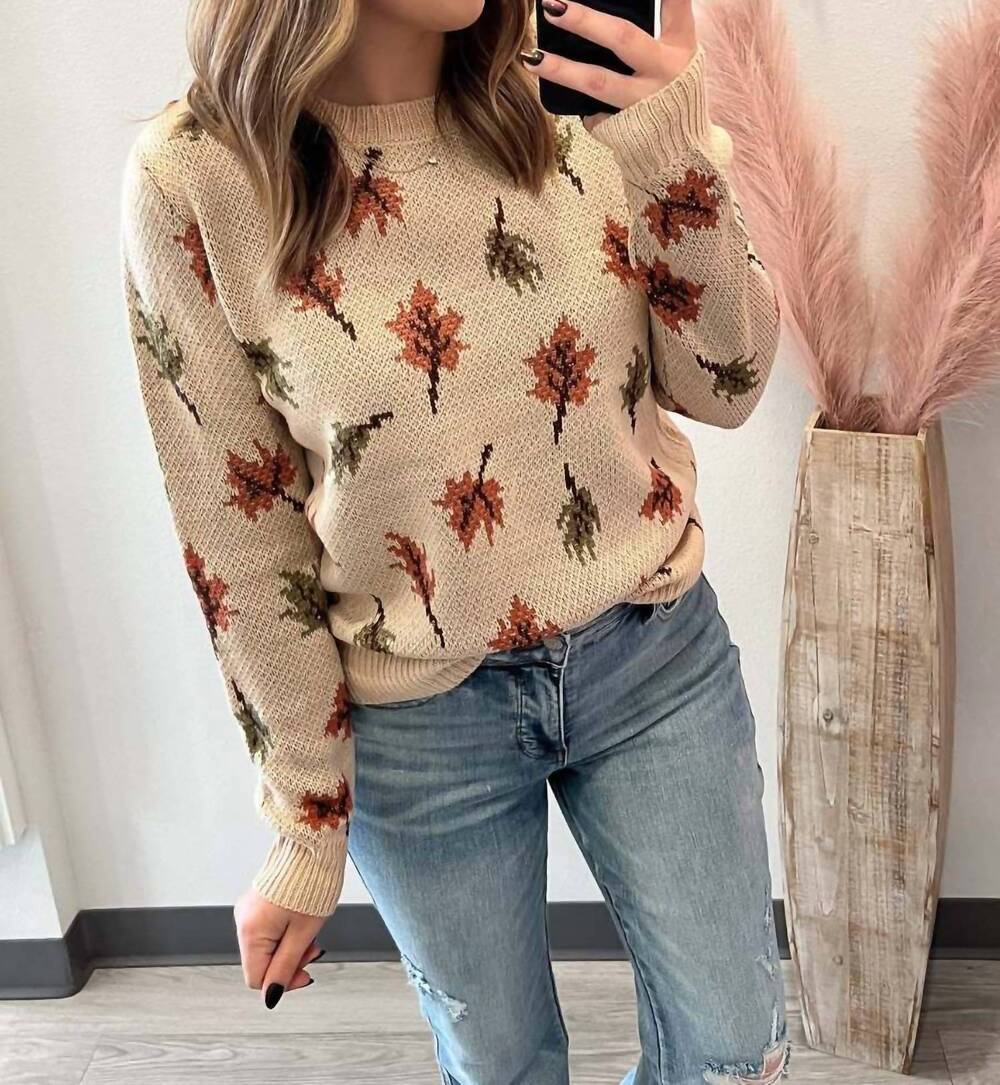 NEW STACCATO maple leaf crew neck sweater in beige